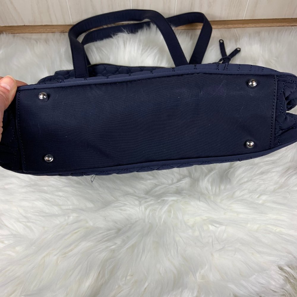 *SOLD*Vera Bradley Classic Navy Large Handbag - Picture 2 of 7